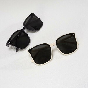 TOX fB[X XNGA^ ؍ UV400 OJbg ubN O[ CX^ t@bV  TR90