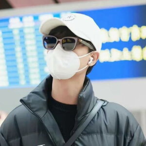 TOX fB[X Y ؍ t@bV UV400 OJbg ރt[ hCu ig ubN uEn