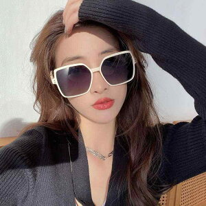 TOX fB[X UVJbg ΌY XNGA^ ubN O[ O΍ hCu ނ s AEghA X^C GKg