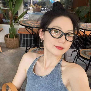 TOX fB[X  ΌY t@bV L  ubN UV400 O΍ ^] hCu s  