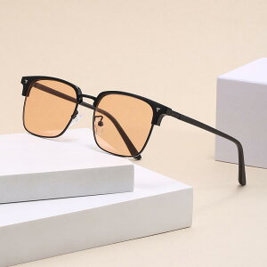 TOX Y fB[X UVJbg t[ t@bV  ubN hCu ނ ^] s AEghA X|[c O΍