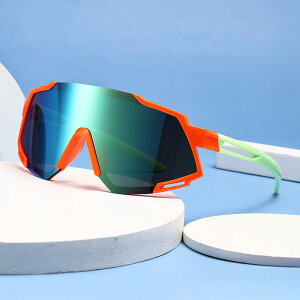 TOX LbY qp UVJbg O΍ j̎q ̎q Ό X|[c ٌ` IW       F pN 