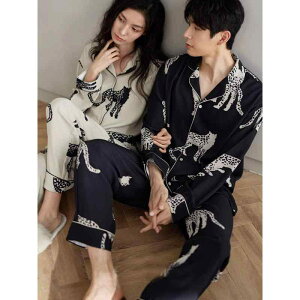 pW} fB[X Y ㉺Zbg    [EFA Q  yApW} tH ~ ^ qE bNX i K