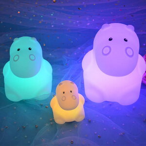 小夜灯 子供部屋用 カバ型 シリコン製 USB充電式 ベッドサイドランプ 授乳灯 常夜灯 雰囲気灯 タッチセンサー式 かわいい ナイトライト ギフト