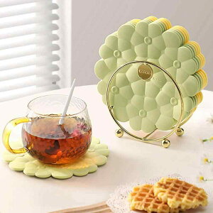 鍋敷き シリコン 断熱パッド 鍋つかみ 耐熱マット 北欧風 シンプル 無地 コースター ティーポット プレート グラス カップ 珊瑚ピンク