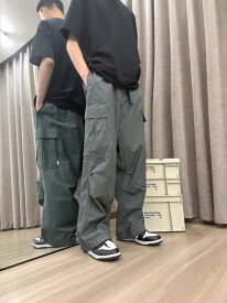 カーゴパンツ メンズ 春夏 ストレート ワークパンツ 薄手 日系 アメカジ ヒップホップ ストリート カジュアルパンツ ロング丈 快適 伸縮性 ゆったり 軽い ボトムス ミリタリー系 シンプル 無地