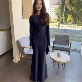 ワンピース レディース 長袖 タイトワンピ 切り替え ロング丈 ミモレ丈 マキシ 無地 丸首 フレアスリーブ スリム 着痩せ 体型カバー 高見え エレガント 上品 お出かけ 通勤 旅行 春 夏 ピンク 紫 カーキ 30代