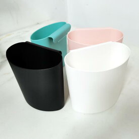 収納ラック デスク上 収納バスケット 吊り下げ式 小物入れ 卓上 ゴミ箱 プラスチック製 キッチン 雑貨整理 整理棚 吊り下げフック付き 多機能収納ボックス