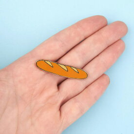 ククシュゼット 正規商品 ピンバッジ ブローチ パン かわいい おしゃれ フランス 個性的 Coucou Suzette バゲット ピン Baguette Pin ベージュ Biege