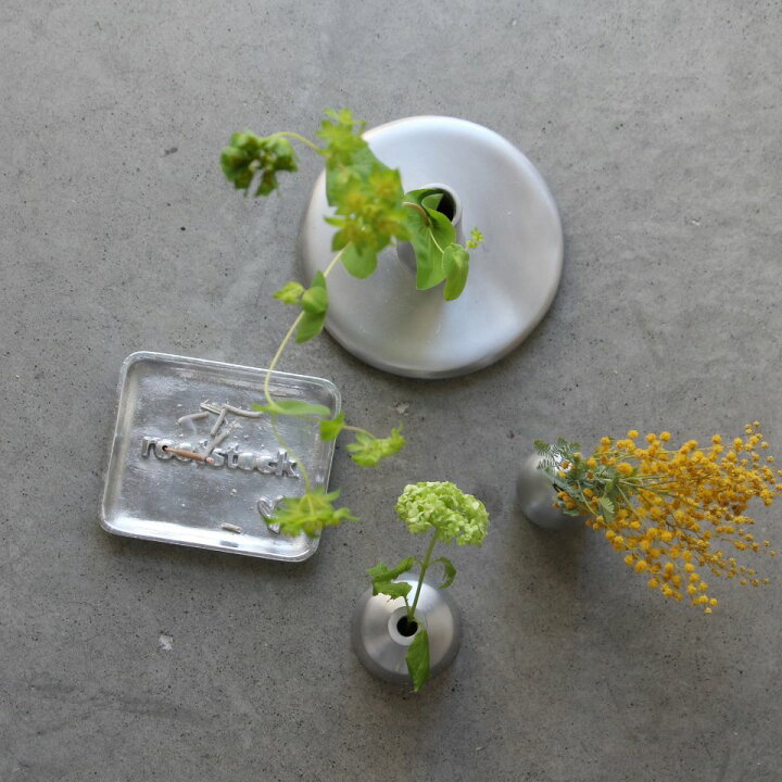楽天市場】Alx Vase【 Silver 】花瓶 アルミ製 フラワーベース 口径2cm