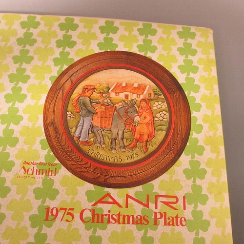 楽天市場】☆ANRI アンリ 総木彫り 1972 年クリスマスプレート 