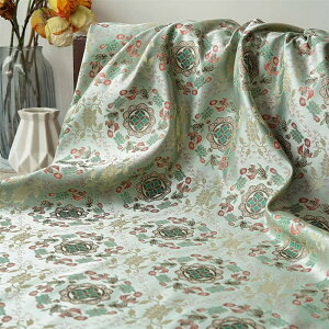 送料無料 160cm幅 90cm単位 ジャカード生地 生地 布 布地 色織り生地 きじ ぬの 手作り生地 裁縫 DIY用生地 手芸用 ハンドメイド向け 花柄 宮廷スタイル 鯉の蓮池遊泳図 宋錦風模倣 金糸浮織り