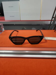 GENTLE MONSTER �W�F���g�������X�^�[ GISELE ��l�C �u�����h�T���O���X �E�F�����g���T���O���X �I�[�o�[�T�C�Y�T���O���X �t�@�b�V�����T���O���X �J���[�����Y �A�W�A���t�B�b�g ���s �Ό���