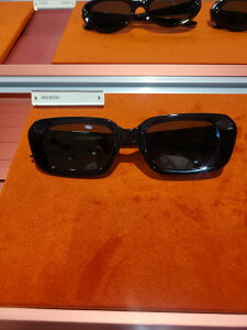 GENTLE MONSTER �W�F���g�������X�^�[ MELROSE ��l�C �u�����h�T���O���X �E�F�����g���T���O���X �I�[�o�[�T�C�Y�T���O���X �t�@�b�V�����T���O���X �J���[�����Y �A�W�A���t�B�b�g ���s �Ό�