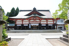 富山日枝神社神前挙式フルパック【北陸/富山県/結婚式/挙式のみ/二人だけの結婚式OK/結婚式和装一式込み】神社での本物の結婚式を挙げることができます。《必要なものが全て含まれた格安プラン》【来店なしで打ち合わせOK】