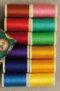 �T�W���[�iSAJOU�j �~�V���� �R�b�g��100% �M�t�g�{�b�N�X 12�{�Z�b�g �yFIL COTON BO?TE 12 BOBINES TONS VIFS�z �t�����X�� CHCOT_ASS_12_04_B�y�\��z