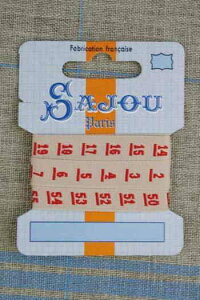 SajouiTW[j { 1m m | y11MM WOVEN RIBBON RED DRESSMAKER METREz tX AG RUB_POL_011_MET_ROU_Cy\z