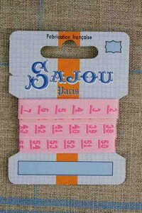 Maison SajouiTW[j { 1m m |p yRUBAN TISS 11 MM MTRE DE COUTURIRE ROSEz tX AG RUB_POL_011_MET_ROS_Cy\z