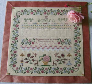 Reflets de Soie �N���X�X�e�b�`�h���イ�`���[�g �}�� �yRoses de Mai�z Isabelle Mazabraud Kerlan �t�����X RDS108