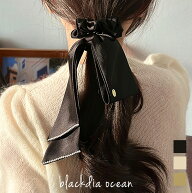 シュシュ ヘアリボン ヘアアクセ サテン ロング リボン シュシュ アクセ 髪留め 髪飾り レディース かわ…