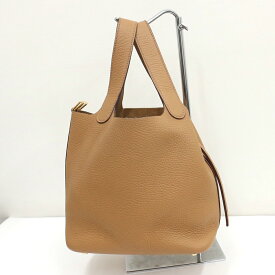 エルメス　ピコタンロック18 PM　HERMESトリヨンクレマンス/ビスキュイ×ゴールド金具 Z刻印【中古】A《返品可》【質屋出品】【送料無料】