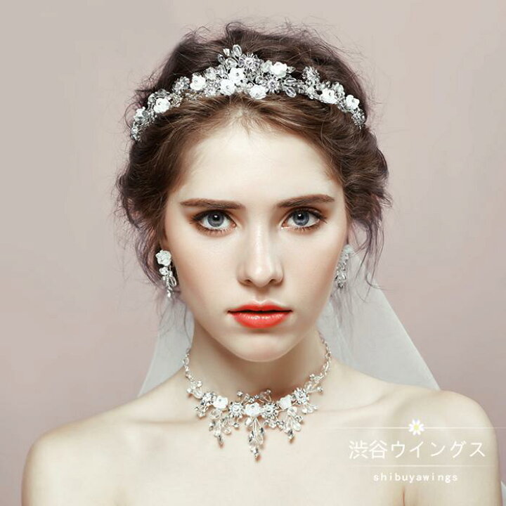 楽天市場】ヘッドドレス ティアラ ネックレス ピアス イヤリング 3点 