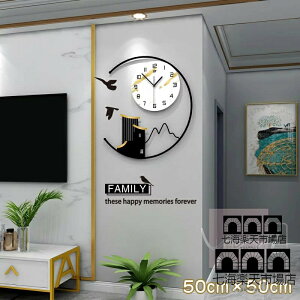 壁掛け時計 ライト付き アンティーク時計 光る時計 数字 掛け時計 金属製 工業風 簡約 インテリア 工芸品 丸型 飾り付け 美術品 静音 寝室 リビング 開店祝い おしゃれ 北欧 デザイン カジュ