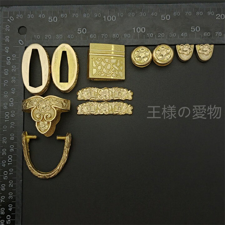 楽天市場】太刀金具 桜紋 刀鍔 目貫 縁頭 切羽 鐺 柄鞘一式金具 銅製 