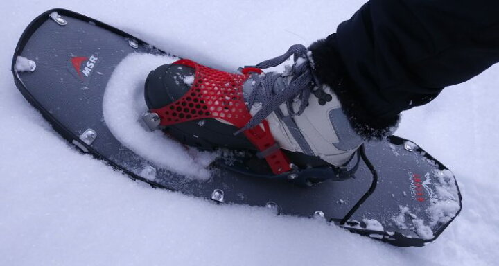 楽天市場】MSR 女性用 LIGHTNING ASCENT スノーシュー カラー  