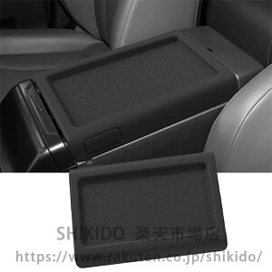 For �V�^ RAV4 XA60 6���60�n 2026�A�[�����X�g�{�b�N�X�ی�J�o�[�A�[�����X�g�{�b�N�X�J�o�[�I�u���R���\�[���ی�J�o�[�J�X�^���f�U�C���v���̕ی�J�o�[��G�肪���K����ɋ������t��