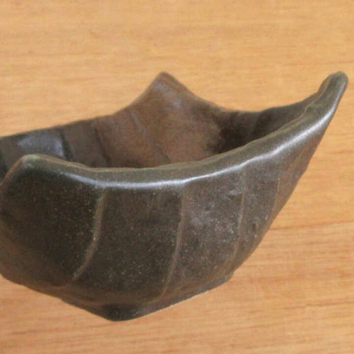 楽天市場】食器 8.5cm 小鉢 四角 黒備前和食器 美濃焼 業務用 小鉢 陶器 スクエア 黒 おしゃれ シンプル : 四季彩-陶器ONLINE- 楽天市場】食器 8.5cm 小鉢 四角 黒備前和食器 美濃焼 業務用 小鉢 陶器 スクエア 黒 おしゃれ シンプル : 四季彩-陶器ONLINE-
