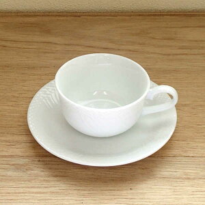ティーカップソーサー リヴァージュティーカップ おしゃれ かわいい アンティーク風 白い食器 ホワイト カフェ食器 レストラン ホテル 食器 美濃焼 業務用