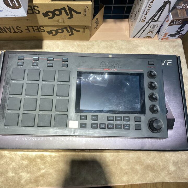 楽天市場】AKAI（アカイ）/MPC LIVE ※加水分解が目立つ商品になります 