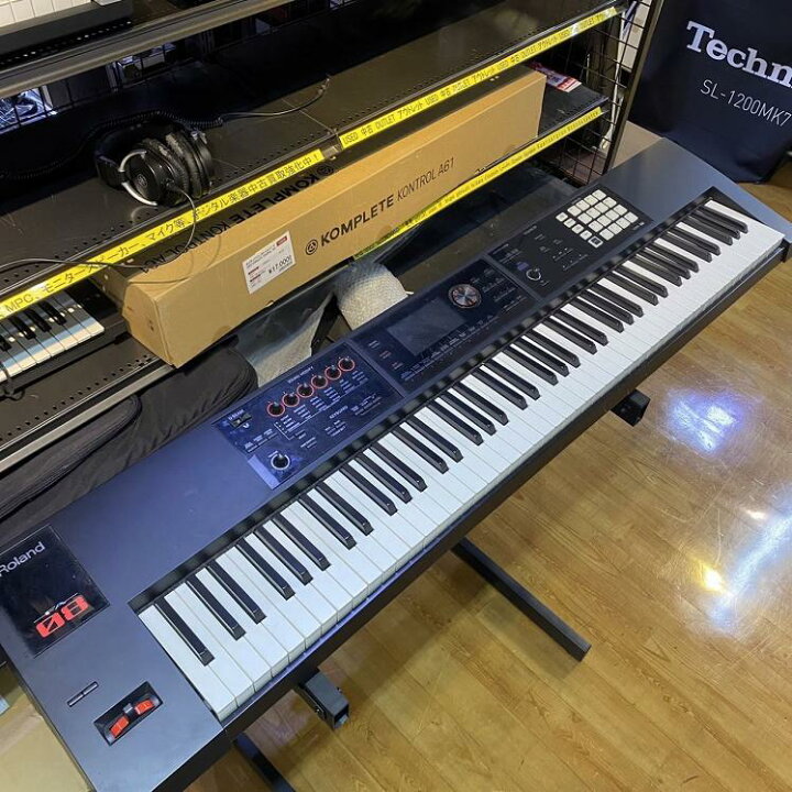 楽天市場】【中古】Roland（ローランド）/FA-08(持ち運びに便利な 