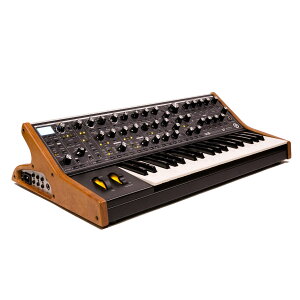 moog Subsequent 37 ptHjbNAiOVZTCU[ [O