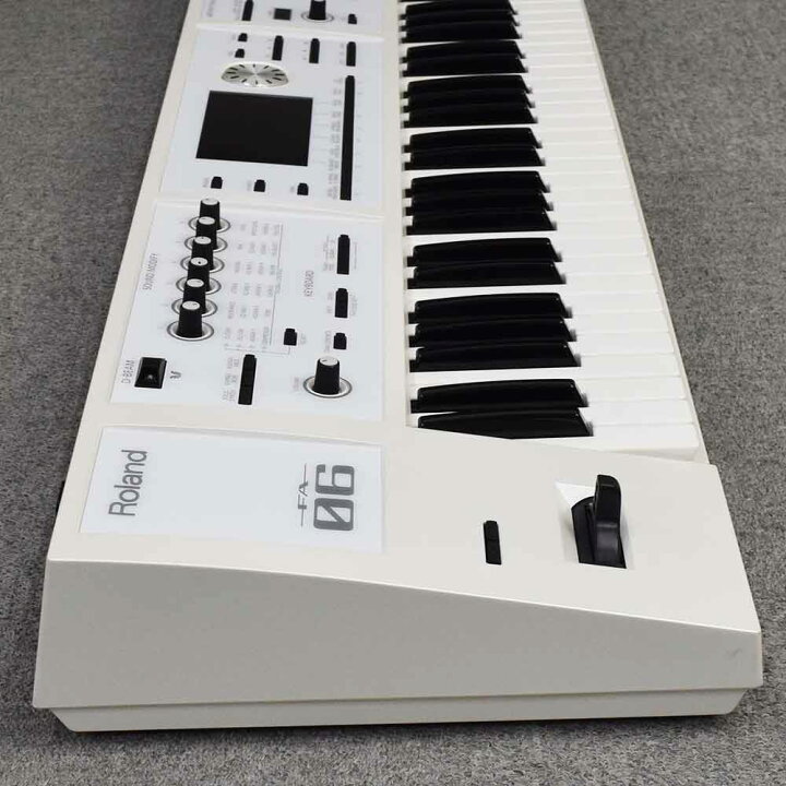 楽天市場】Roland FA-06-SC（限定ホワイト） シンセサイザー 
