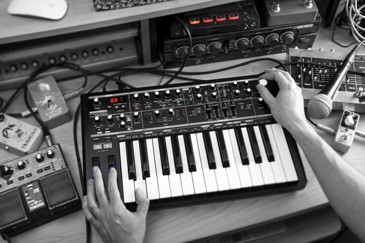 楽天市場】novation BassStation II アナログシンセサイザー 