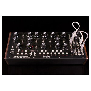 �y20����25���̓G���g���[�ł����P5�{�zmoog Mother-32 �Z�~���W�����[�E�V���Z�T�C�U�[ ���[�O