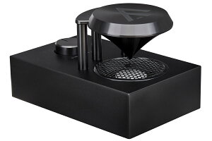 Fyne Audio�@STrax �i�y�A�j�@�y�����񂹁z