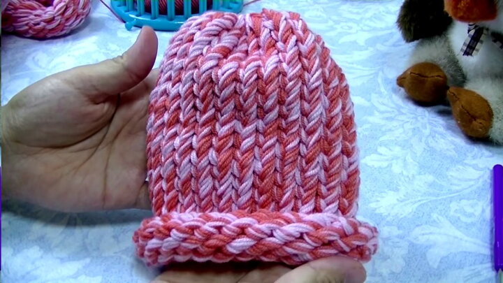 楽天市場 送料無料 ニットクイックルーム 帽子が簡単に自分で作れる 編み機 編み針付き 赤ちゃんから大人まで 4つのサイズのセット 手作り プレゼントに オリジナル日本語訳作り方説明書付き 毛糸 裁縫 ラッピング ギフト おもちゃとホビー Shop Shimataro