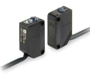 �I������(OMRON) ���d�Z���T�[E3Z-T61A 2M