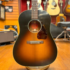 yVizMu\ Gibson 1942 Banner J-45 Historic Collection Customshop
