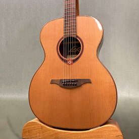 【新品】ラグギターズ LAG Guitars T-118A N フランス生まれのデザイン性に優れたアコギ！
