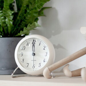 ARNE JACOBSEN AlRuZ Table Clock LK zCg e[uNbN k f}[N  킢 A[NbN ڊo܂v uv fUC a v[g NX}X