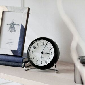 ARNE JACOBSEN AlRuZ Table Clock STATION ubN e[uNbN Xe[V k f}[N  킢 A[NbN ڊo܂v uv fUC a v[