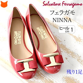 25.5cm のみ サルヴァトーレ フェラガモ フラットパンプス ぺたんこ 靴 レディース 靴 NINNA Salvatore Ferragamo エナメル バレエシューズ 赤 レッド 歩きやすい バレーシューズ 大きいサイズ パンプス 結婚式 パーティー