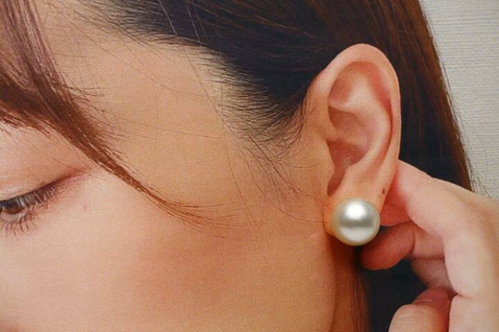 楽天市場】南洋白蝶真珠パールピアス 13mm ホワイトグリーンカラー 