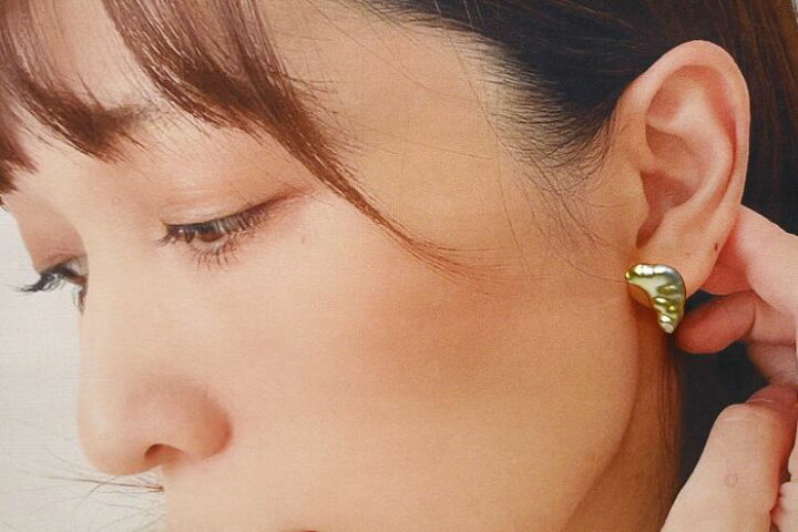 楽天市場】南洋白蝶真珠パールピアス ケシ 13×8mm ナチュラルゴールド 