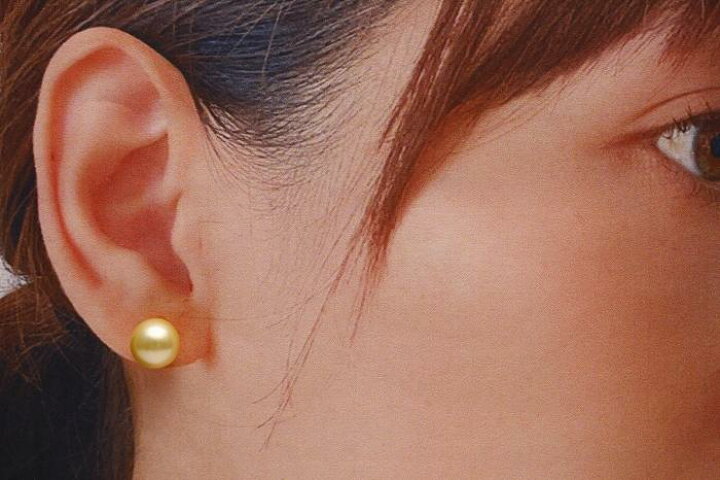 楽天市場】南洋白蝶真珠パールピアス 9mm マルチカラー K18製 : 真珠倶楽部