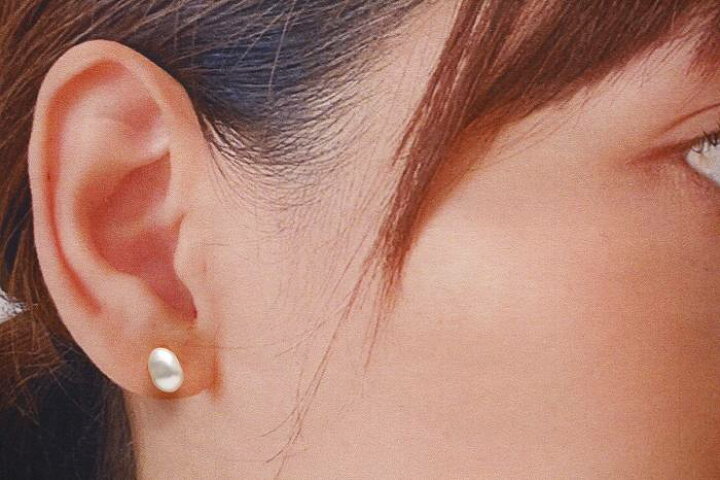楽天市場】南洋白蝶真珠パールピアス ケシ 7×5mm ホワイトカラー K14WG 